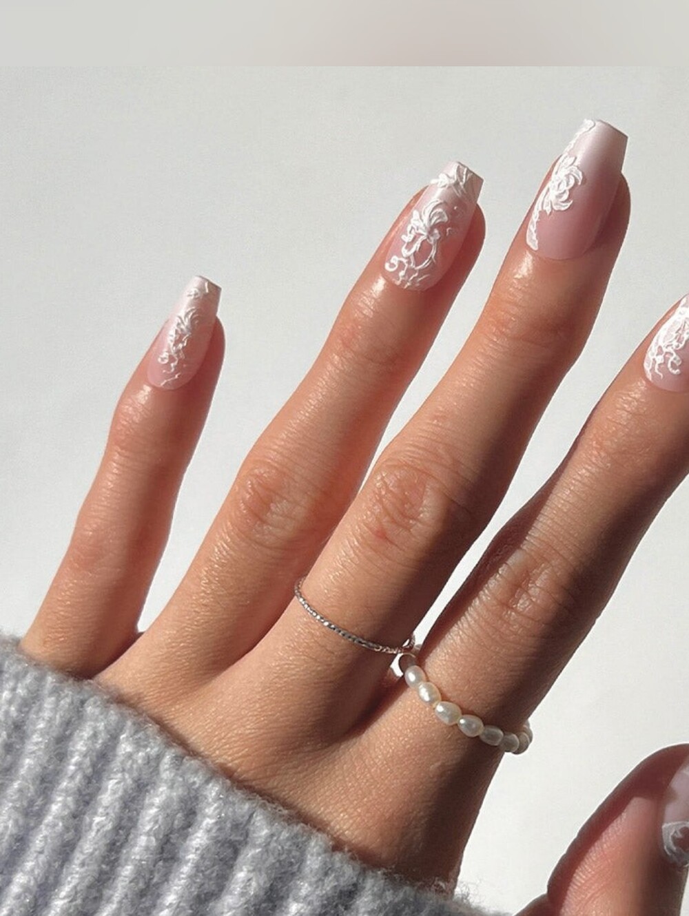 Lace Blush Glamnetic Nails